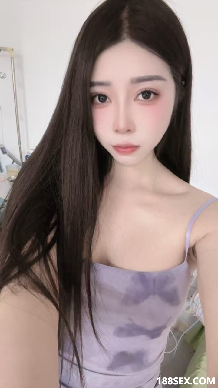 221321dqeh28277978v92x.jpg