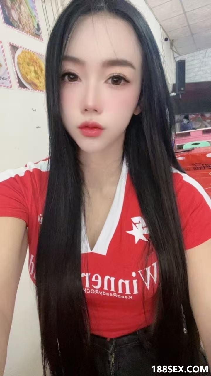 144907g0c8ouf7n06hwhf6.jpg