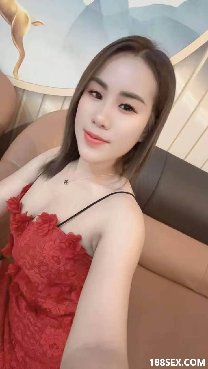 165053yr9xw9xopeovv80r.jpg