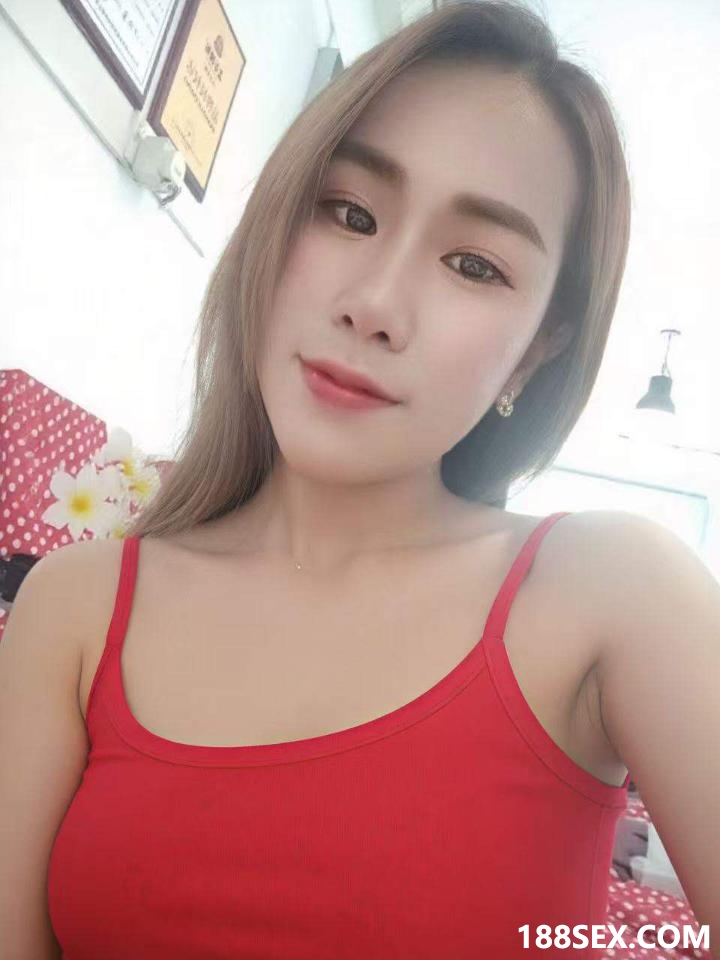 165057nv6rowvfi2qi6468.jpg