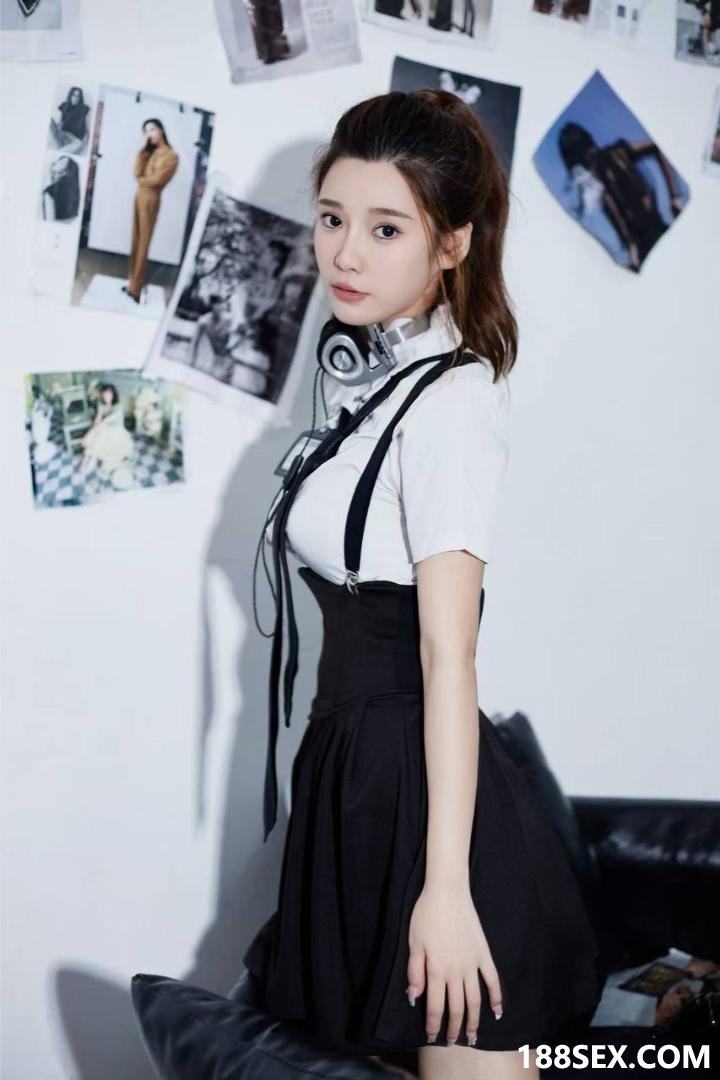 021146z1jb4cc2y4mmfmby.jpg