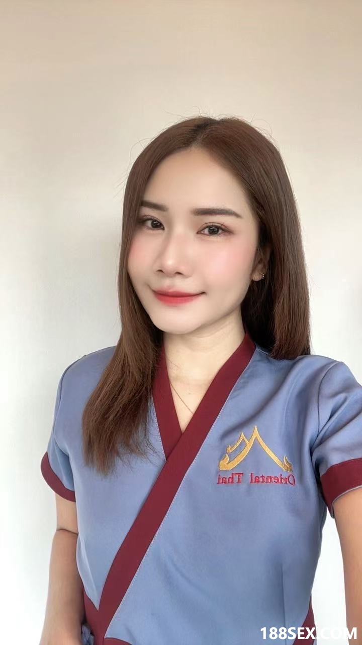 195124ug2hu7v245jsds70.jpg