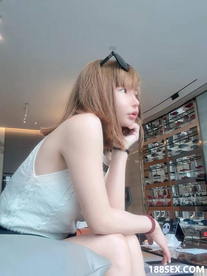 005842h9ldt69d1rrt9y91.jpg