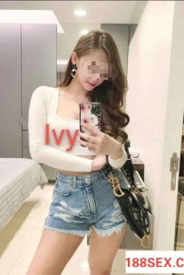 Ivy,Local Chinese,25 years