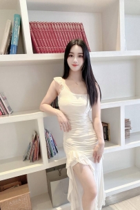 [八打灵SS8] 住家式按摩师婷婷 WhatsApp: 011-6853 5832