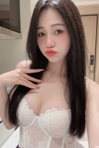 [吉隆坡SouthGate] 住家式按摩师Yuyu 微信账号: Wenjie5208866
