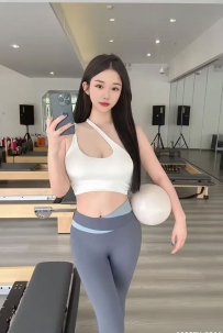 [吉隆坡SouthGate] 住家式按摩师Abby 微信账号: Abby20250505