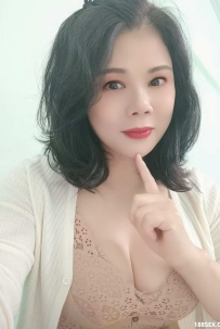 [蕉赖Taman Taynton] 住家式按摩师美美 WhatsApp: 017-393 0336