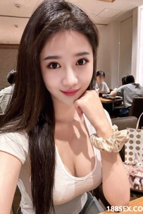 [八打灵SS8] 住家式按摩师小鱼 WhatsApp: 014-647 6987